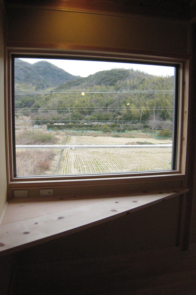 紀州産直住宅　海南の家　窓からの眺め